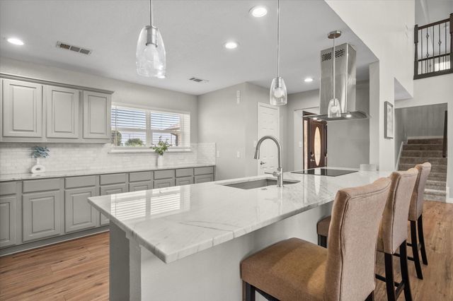 113 Cinch Buckle Ranch Road, Trinidad, TX 75163