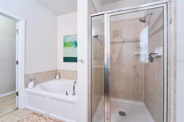 2802 WINGLEWOOD CIRCLE, Lutz, FL 33558