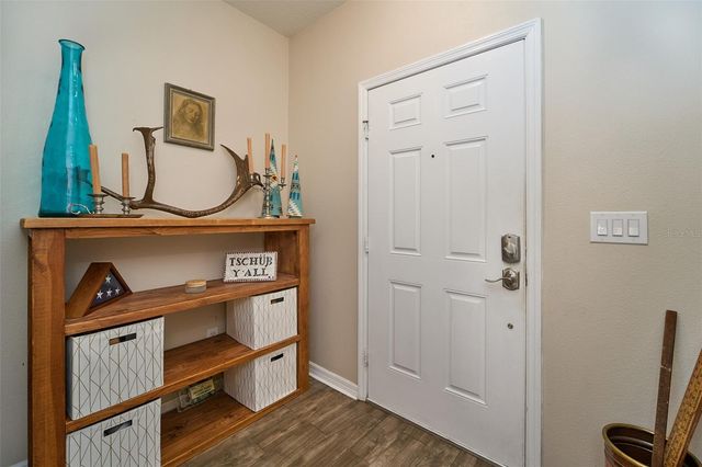 2802 WINGLEWOOD CIRCLE, Lutz, FL 33558