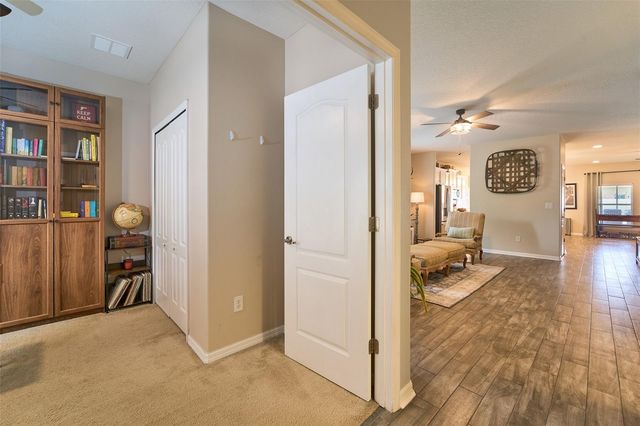 2802 WINGLEWOOD CIRCLE, Lutz, FL 33558