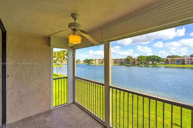 6321 Coral Lake Dr 209, Margate, FL 33063