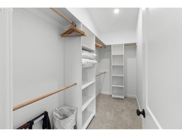 135 W 18TH Ave, Eugene, OR 97401