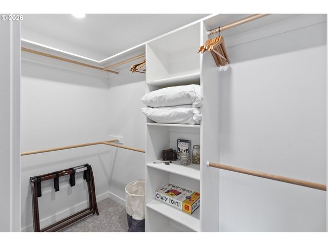 135 W 18TH Ave, Eugene, OR 97401