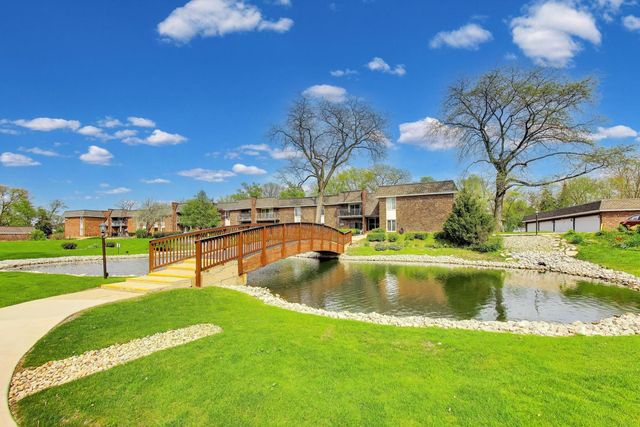 3913 Saratoga Avenue G301, Downers Grove, IL 60515