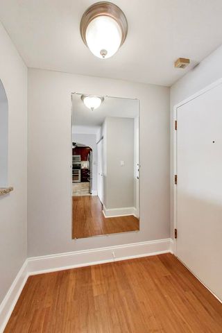 3913 Saratoga Avenue G301, Downers Grove, IL 60515