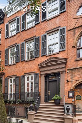 334 W 20th Street, New York City, NY 10011