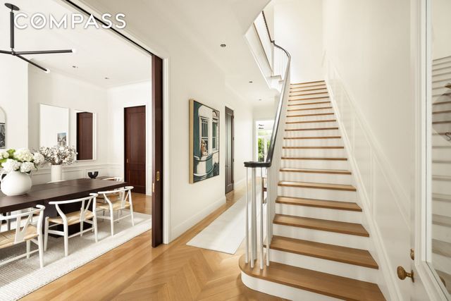 334 W 20th Street, New York City, NY 10011