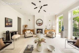 334 W 20th Street, New York City, NY 10011