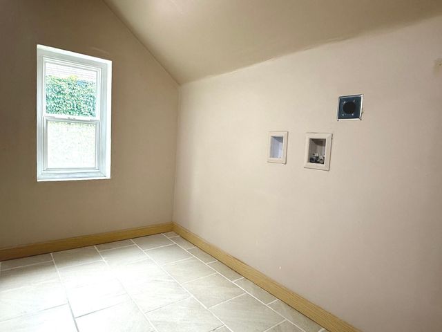 854 Euclid Street, Saint Paul, MN 55106