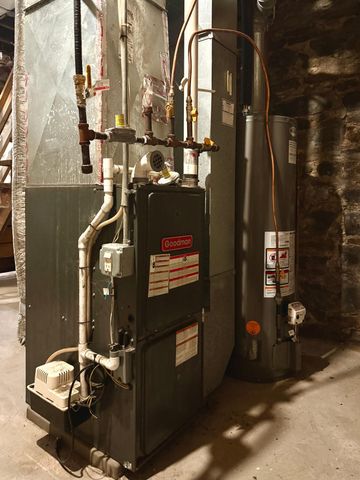 854 Euclid Street, Saint Paul, MN 55106