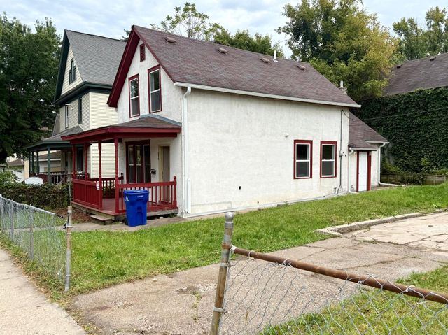 854 Euclid Street, Saint Paul, MN 55106