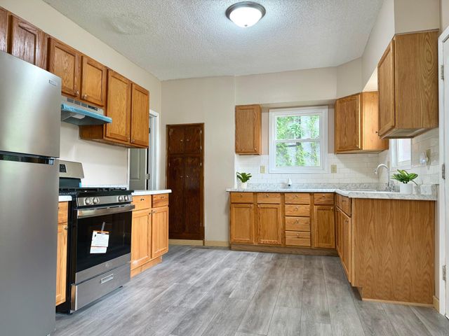 854 Euclid Street, Saint Paul, MN 55106