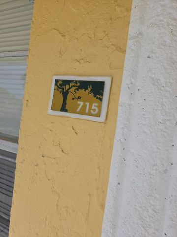 5186 NE 6th Avenue 715, Oakland Park, FL 33334