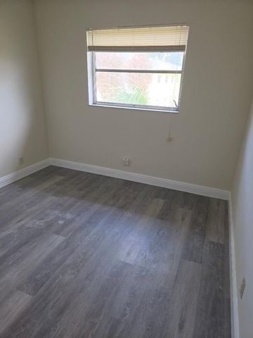 5186 NE 6th Avenue 715, Oakland Park, FL 33334