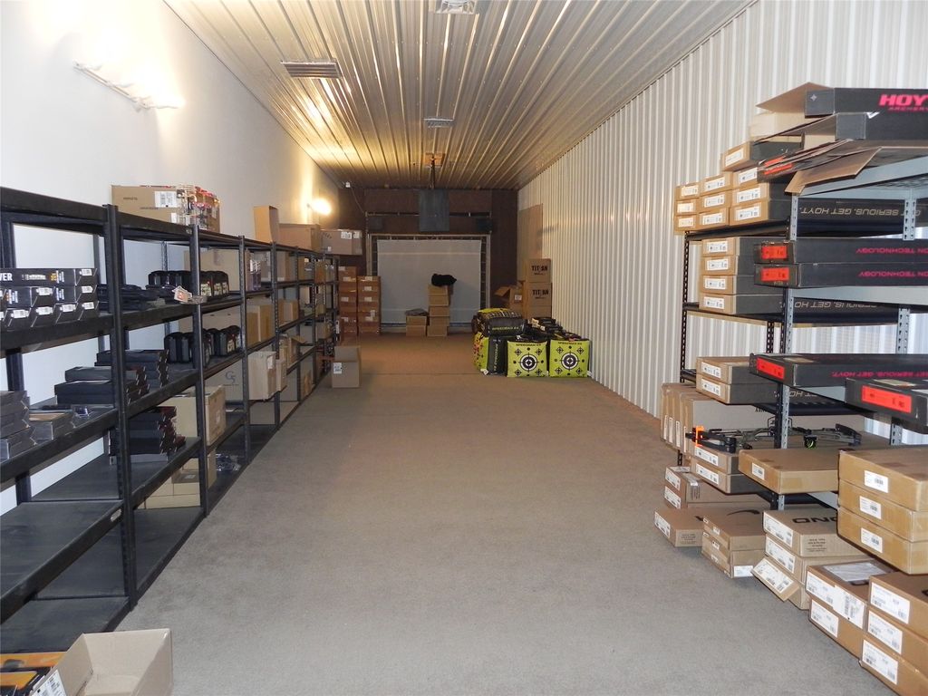 77 Laura Louise Lane, Bozeman, MT 59718 photo 11