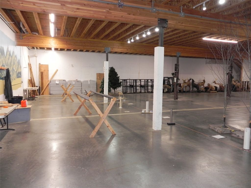 77 Laura Louise Lane, Bozeman, MT 59718 photo 14