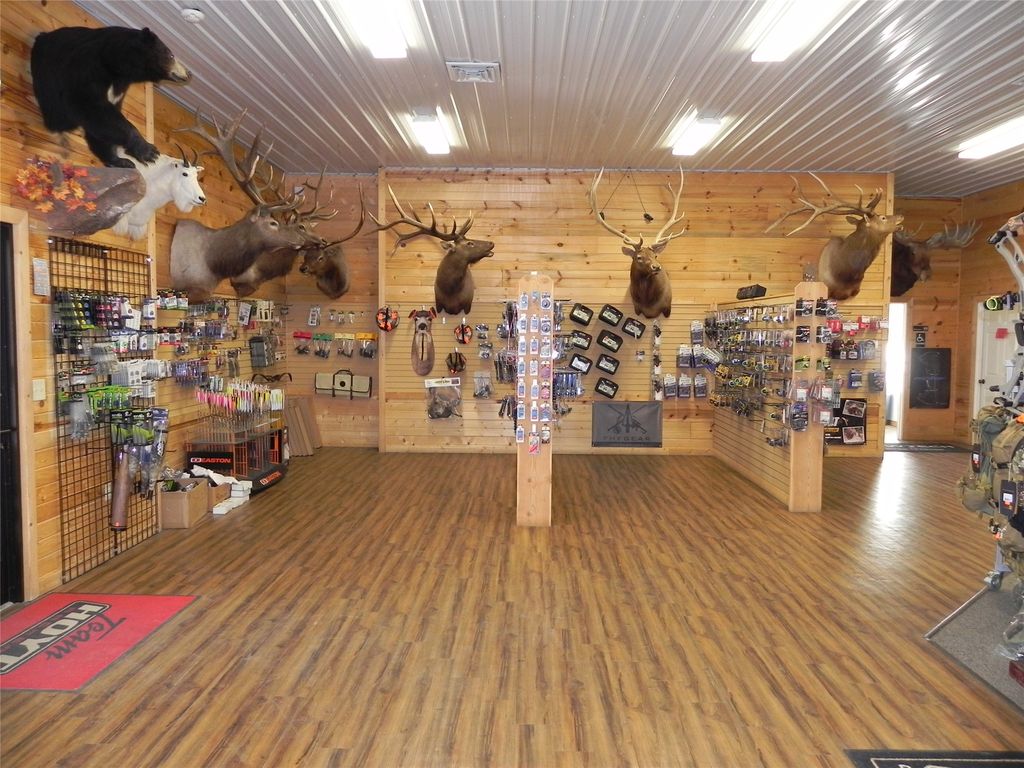 77 Laura Louise Lane, Bozeman, MT 59718 photo 4