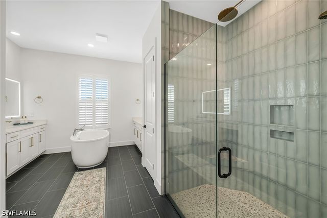 9182 Wisteria WAY, Naples, FL 34114
