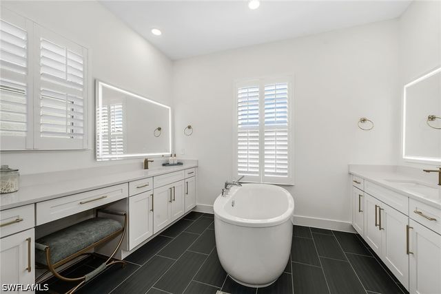 9182 Wisteria WAY, Naples, FL 34114