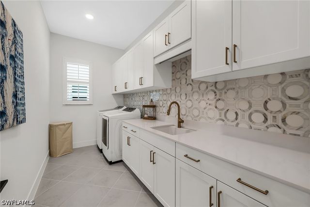 9182 Wisteria WAY, Naples, FL 34114