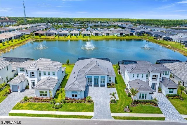 9182 Wisteria WAY, Naples, FL 34114