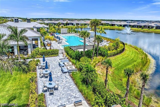 9182 Wisteria WAY, Naples, FL 34114