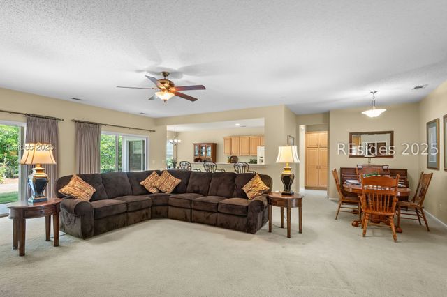 32 Willow Brook Dr, Bluffton, SC 29909