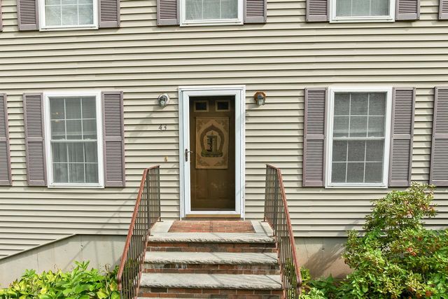 43 Cross Street, Salem, NH 03079