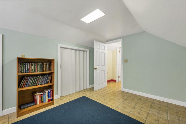 43 Cross Street, Salem, NH 03079
