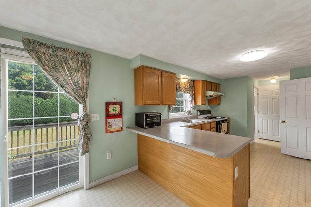 43 Cross Street, Salem, NH 03079