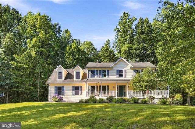 9516 PRIMROSE LN, Marshall, VA 20115