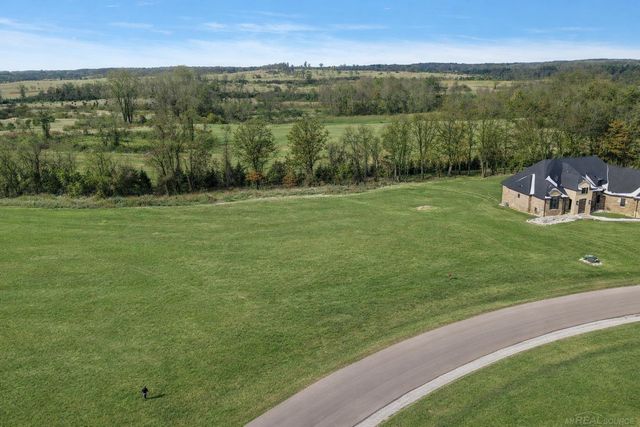 1583 Vista Drive, Oakland, MI 48363
