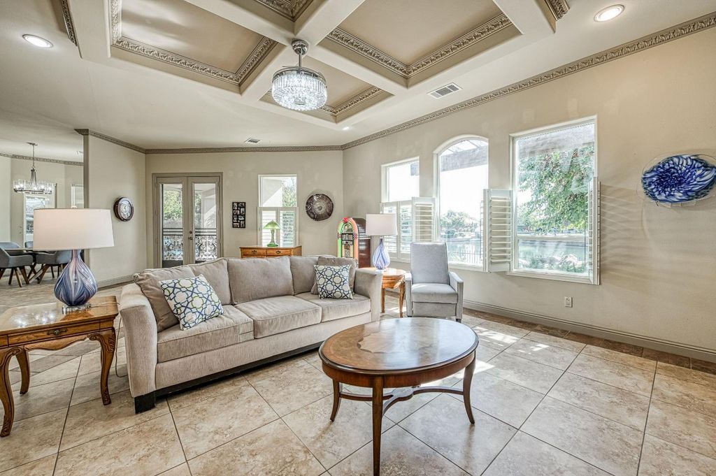 Image 30 of property listing at 11003 E Egret, Clovis, CA 93619