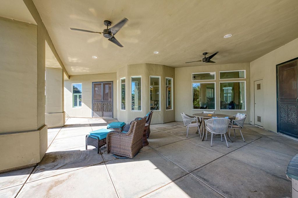 Image 50 of property listing at 11003 E Egret, Clovis, CA 93619