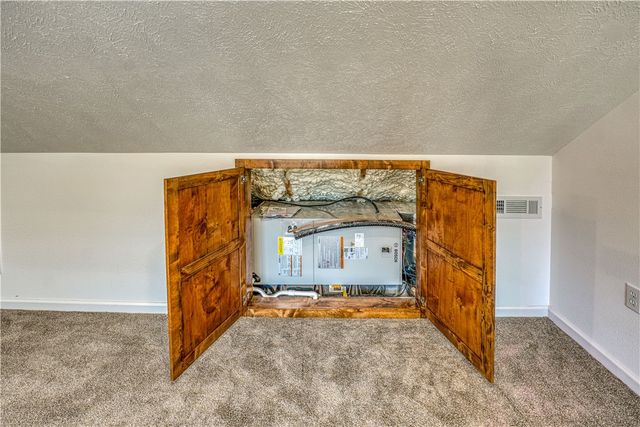 770 S Woolum Road, St Joe, AR 72675