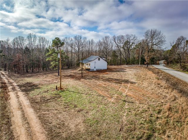 770 S Woolum Road, St Joe, AR 72675