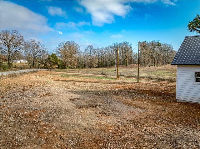 770 S Woolum Road, St Joe, AR 72675