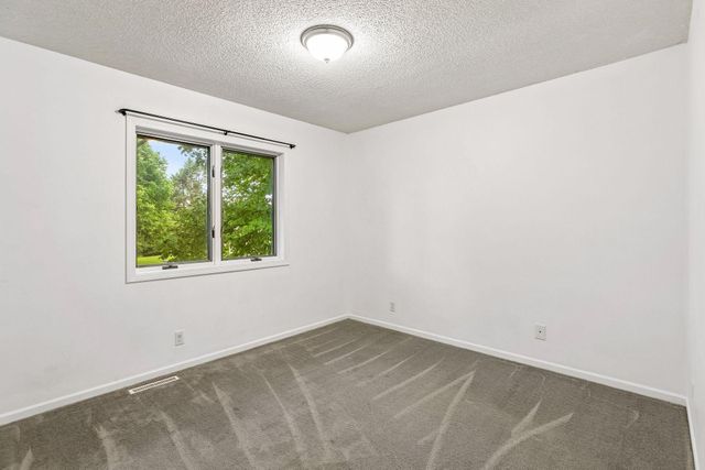 3970 Yorktown Lane N, Plymouth, MN 55441