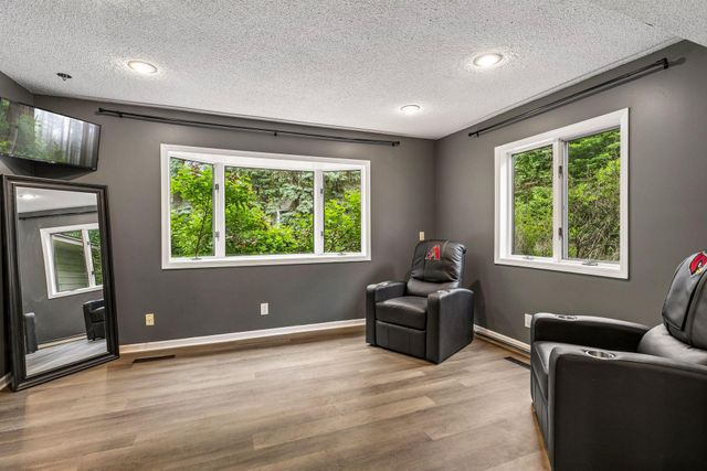 3970 Yorktown Lane N, Plymouth, MN 55441