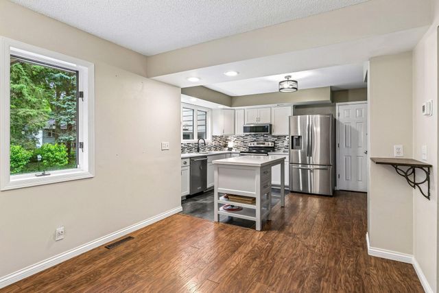 3970 Yorktown Lane N, Plymouth, MN 55441