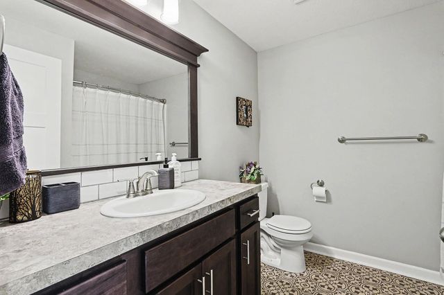 1901 N Amber Ridge St, Derby, KS 67037