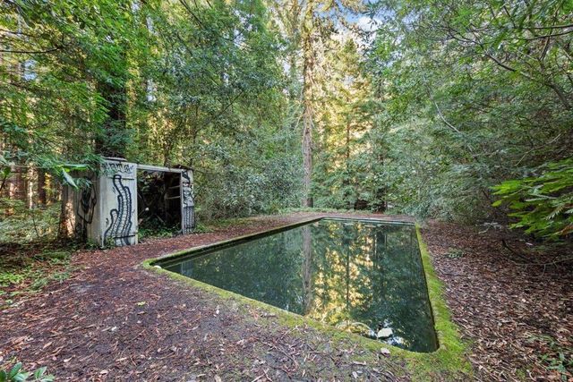 3936 Tunitas Creek Road, Half Moon Bay, CA 94019