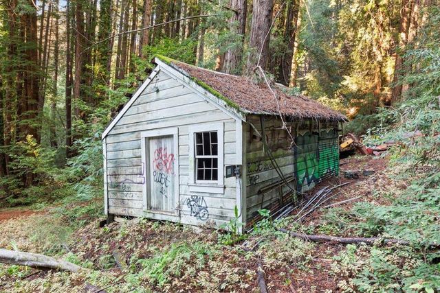 3936 Tunitas Creek Road, Half Moon Bay, CA 94019