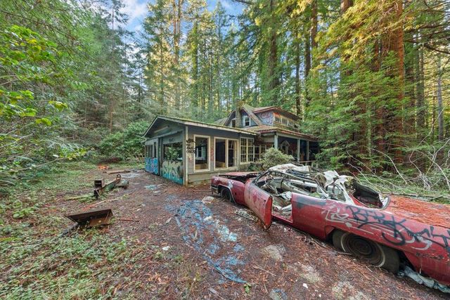 3936 Tunitas Creek Road, Half Moon Bay, CA 94019