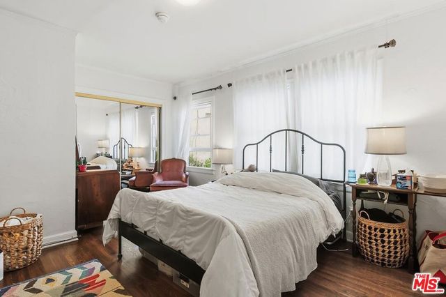 1107 S Citrus Avenue, Los Angeles, CA 90019