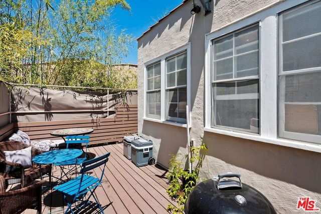 1107 S Citrus Avenue, Los Angeles, CA 90019