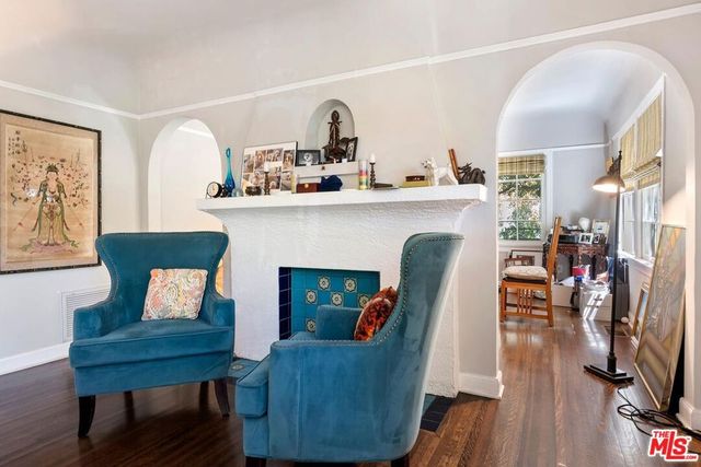 1107 S Citrus Avenue, Los Angeles, CA 90019