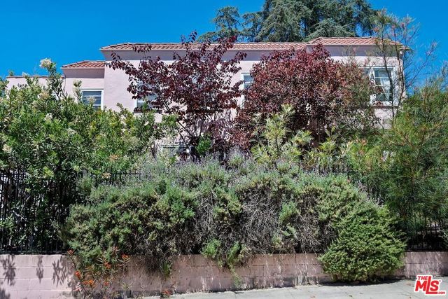 1107 S Citrus Avenue, Los Angeles, CA 90019