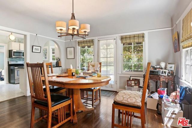 1107 S Citrus Avenue, Los Angeles, CA 90019