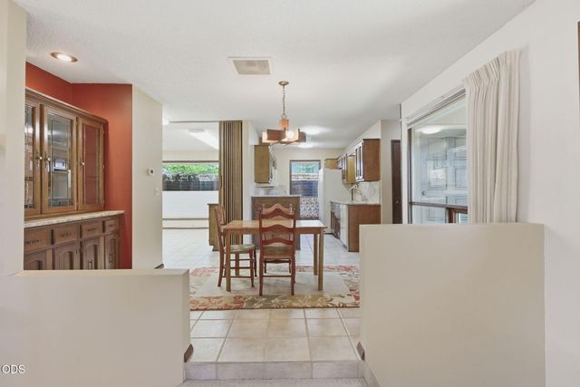 1325 NW Lawnridge Avenue, Grants Pass, OR 97526